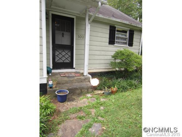 103 Aurora Drive - Photo 2