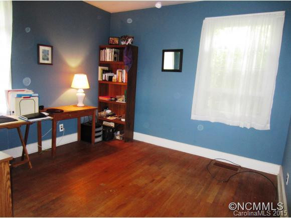 103 Aurora Drive - Photo 18