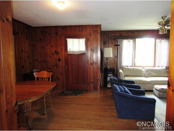103 Aurora Drive - Photo 3