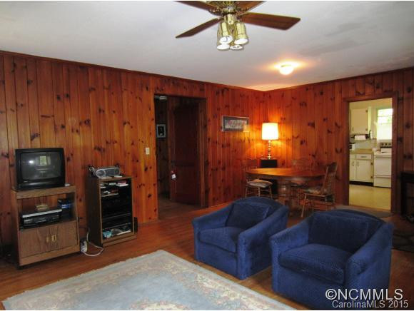 103 Aurora Drive - Photo 4
