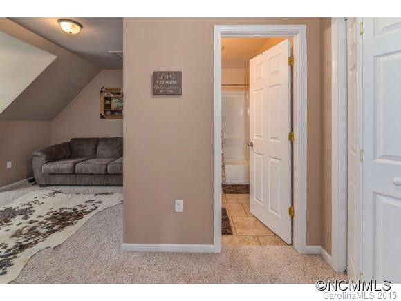 24 Newberry Drive - Photo 16