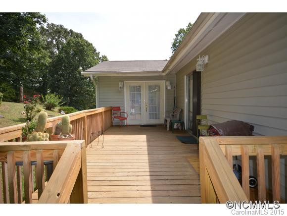 13 Evelake Drive - Photo 5