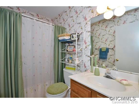 50 Ravencroft - Photo 9