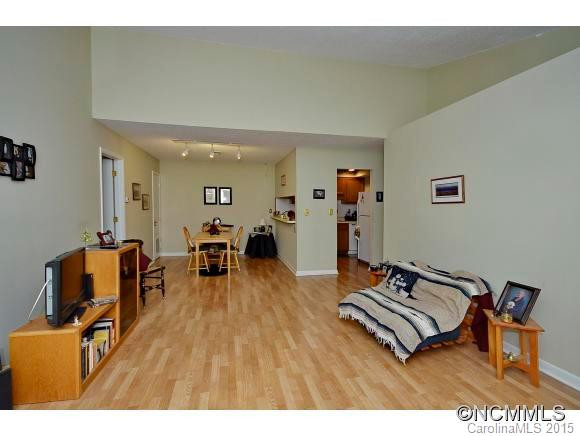 50 Ravencroft - Photo 10