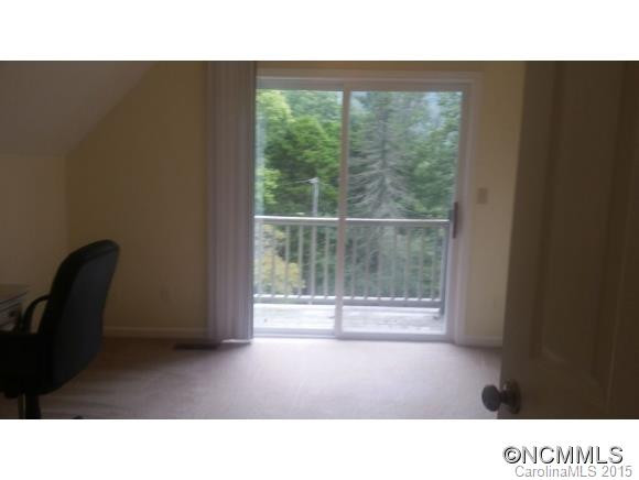28 Haw Creek Circle - Photo 9