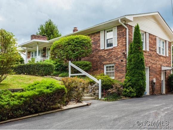 403 Crest Road - Photo 2
