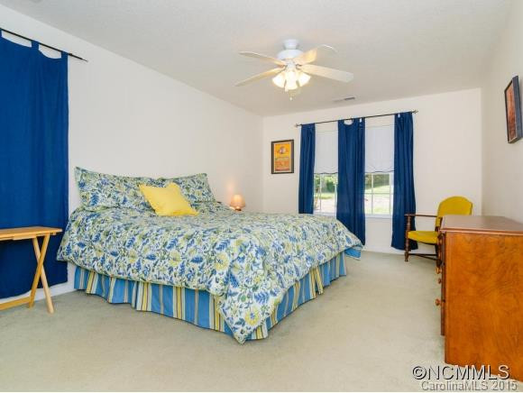 301 Waters Edge Drive - Photo 11