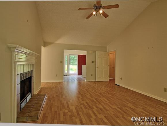 33 Cedarcliff Circle - Photo 4