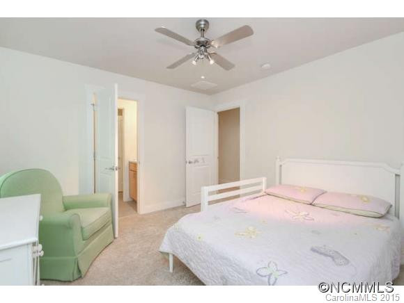 83 Oak Hollow Drive - Photo 12