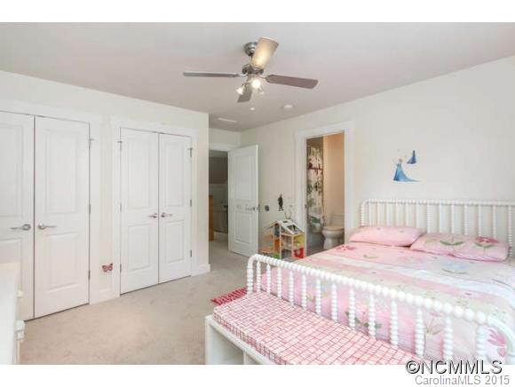 83 Oak Hollow Drive - Photo 13