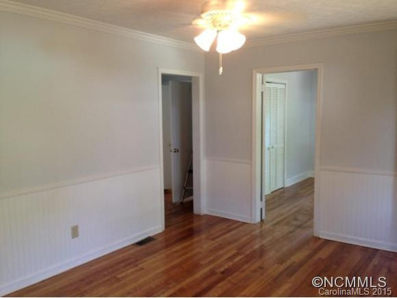 8 Oakcrest Place - Photo 3