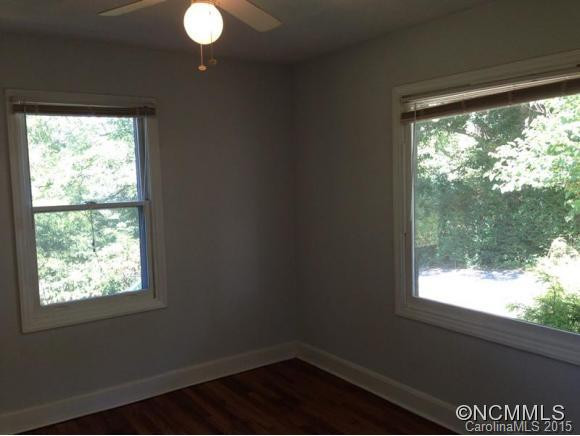 8 Oakcrest Place - Photo 10
