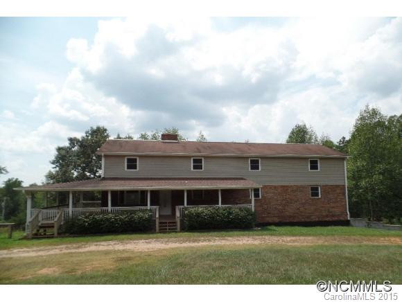 444 Biggerstaff Loop