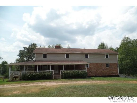 444 Biggerstaff Loop