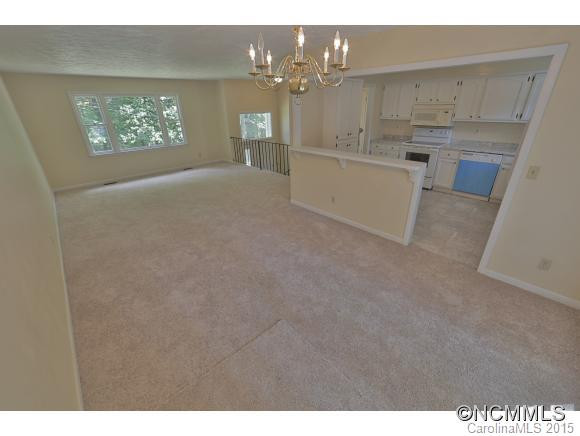 11 Wells Avenue - Photo 4