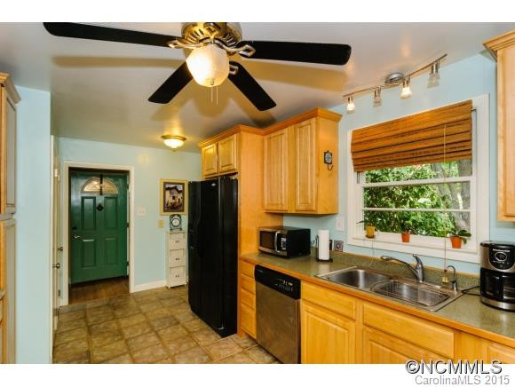 47 Sheridan Road - Photo 9