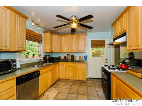 47 Sheridan Road - Photo 10