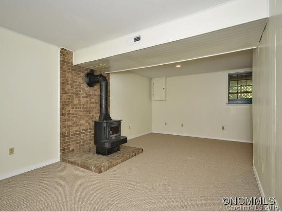 289 Foxcroft Drive - Photo 11