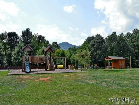 289 Foxcroft Drive - Photo 18