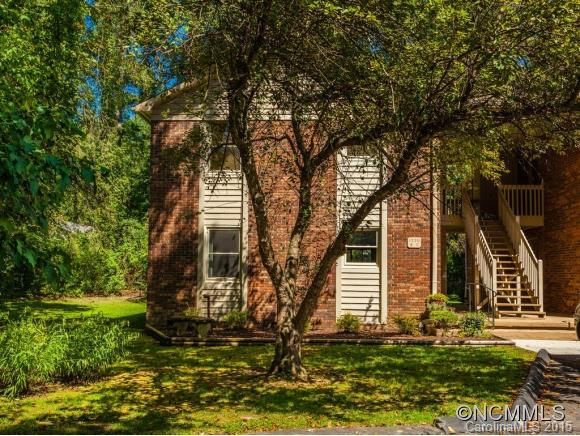 1329 A 4th Ave W