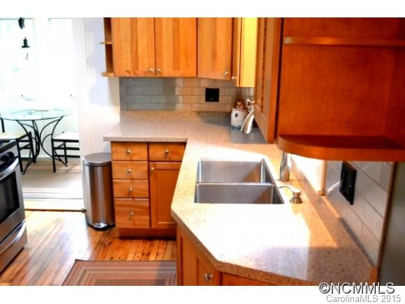 30 Monroe Place - Photo 15