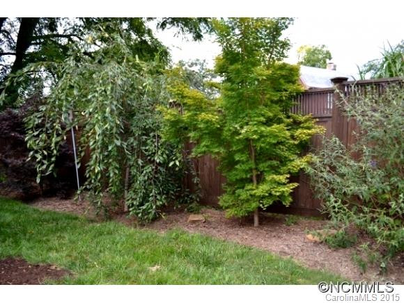 30 Monroe Place - Photo 22
