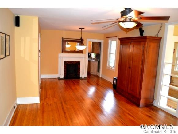 30 Monroe Place - Photo 4