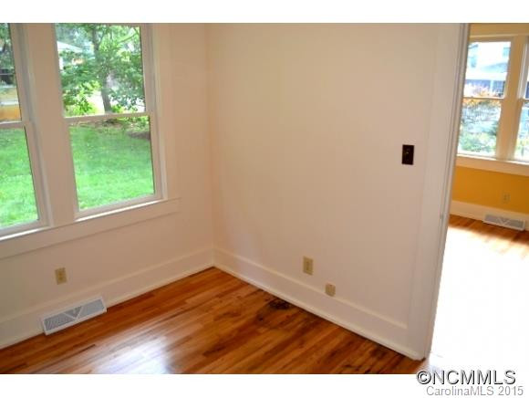 30 Monroe Place - Photo 6