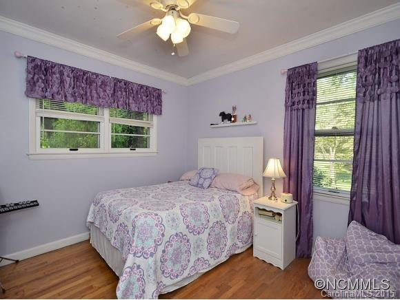 422 Hillcrest Circle - Photo 11