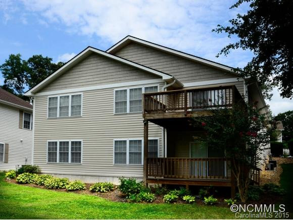 391 Highland Golf Drive - Photo 2