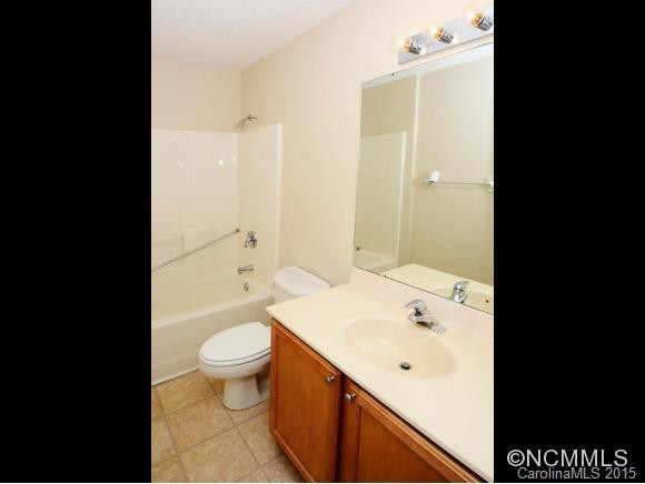 391 Highland Golf Drive - Photo 14