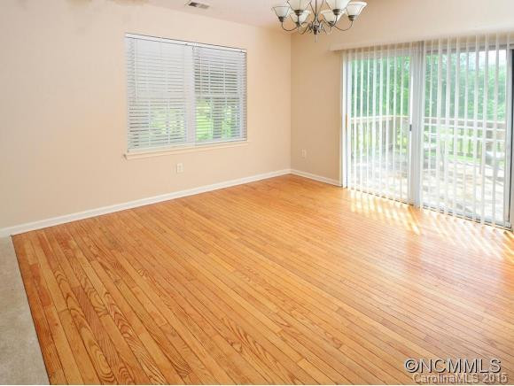 391 Highland Golf Drive - Photo 4