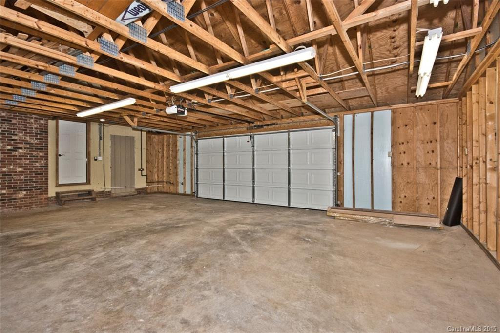 215 Summerglen - Photo 20