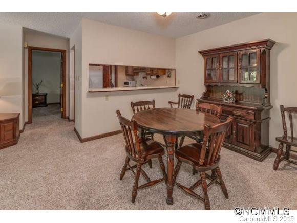 59 Ravencroft - Photo 6