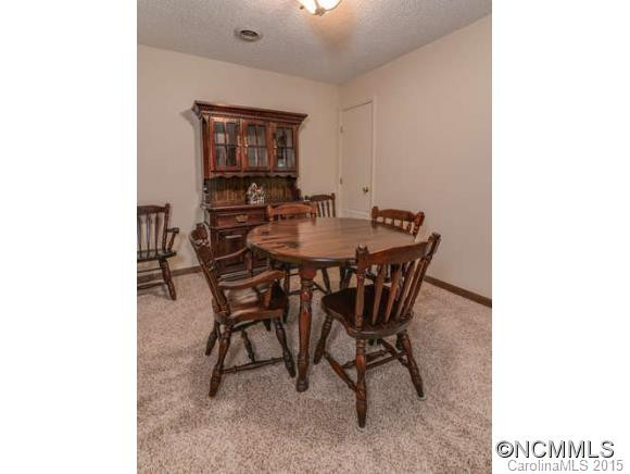59 Ravencroft - Photo 7