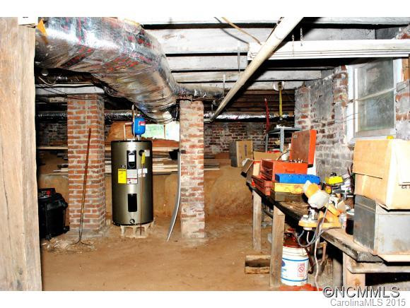 9 Salem Avenue - Photo 17