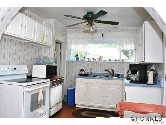 9 Salem Avenue - Photo 7