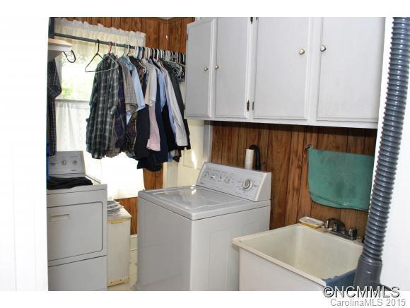 9 Salem Avenue - Photo 8