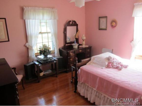 1870 Ferry Road - Photo 14