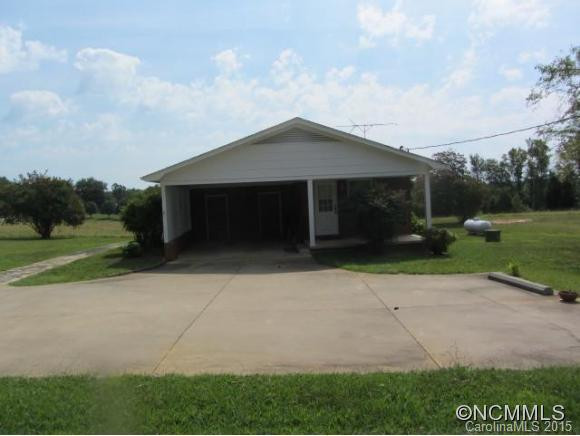 1870 Ferry Road - Photo 17