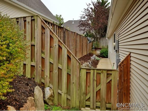 12 Beekeeper Trail - Photo 16