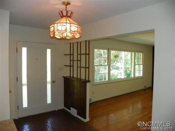 9 Foxchase Road - Photo 13