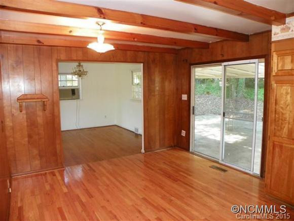 9 Foxchase Road - Photo 5