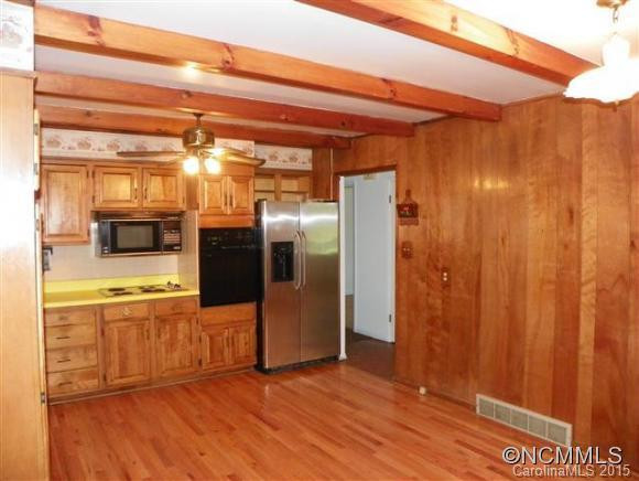 9 Foxchase Road - Photo 6