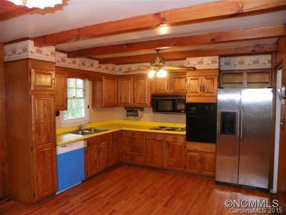 9 Foxchase Road - Photo 7