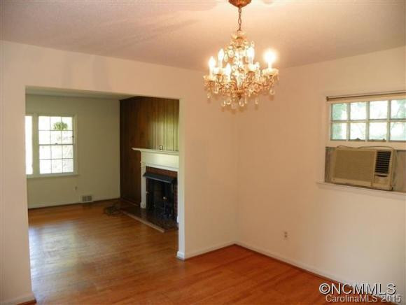 9 Foxchase Road - Photo 8