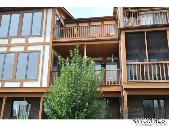 304 Fleetwood Plaza - Photo 16