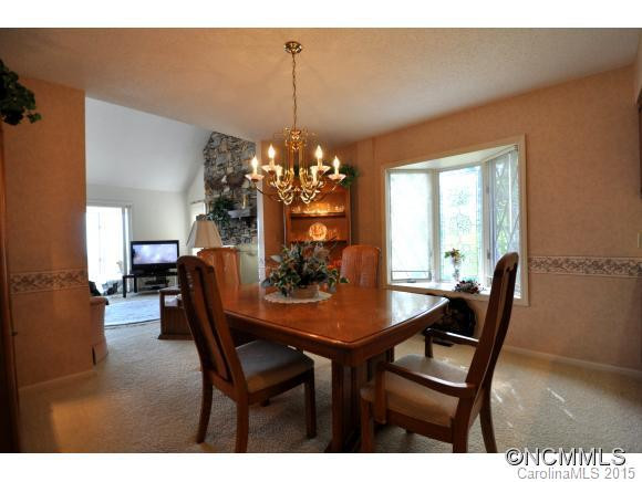 304 Fleetwood Plaza - Photo 4