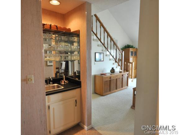 304 Fleetwood Plaza - Photo 5