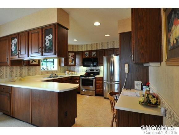 304 Fleetwood Plaza - Photo 6